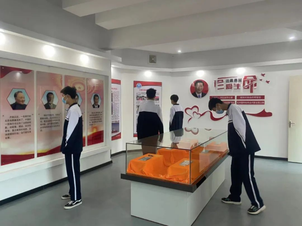 岳陽市江南通信職業(yè)技術(shù)學校,岳陽江南學校,岳陽江南通信學校,岳陽職業(yè)學校